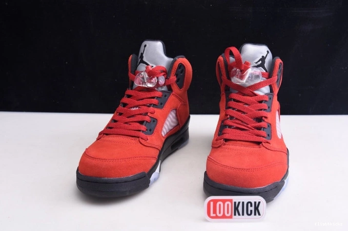 DD0587-600 Retro Red (2021) 5 Jordan Raging Bulls 0803
